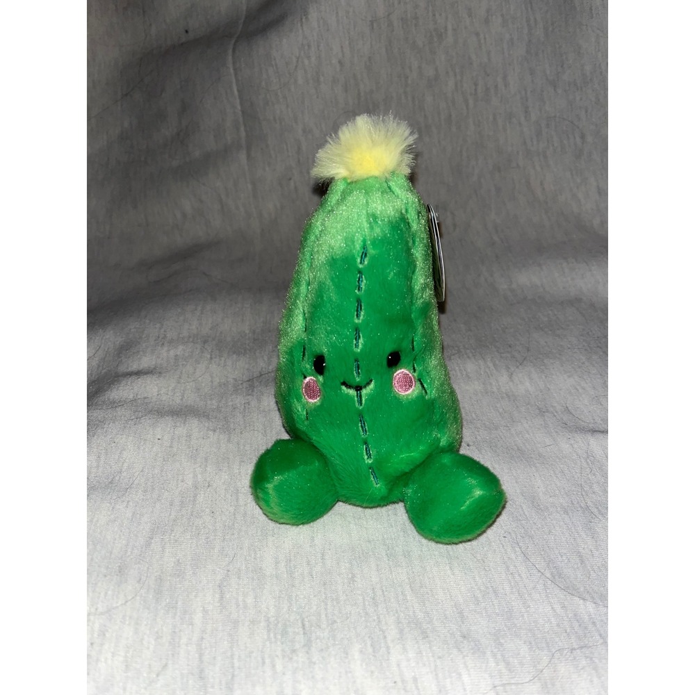 Palm Pals Dillian‎ Cucumber Plush Cravings Stuffed Animal Clip On Keychain New